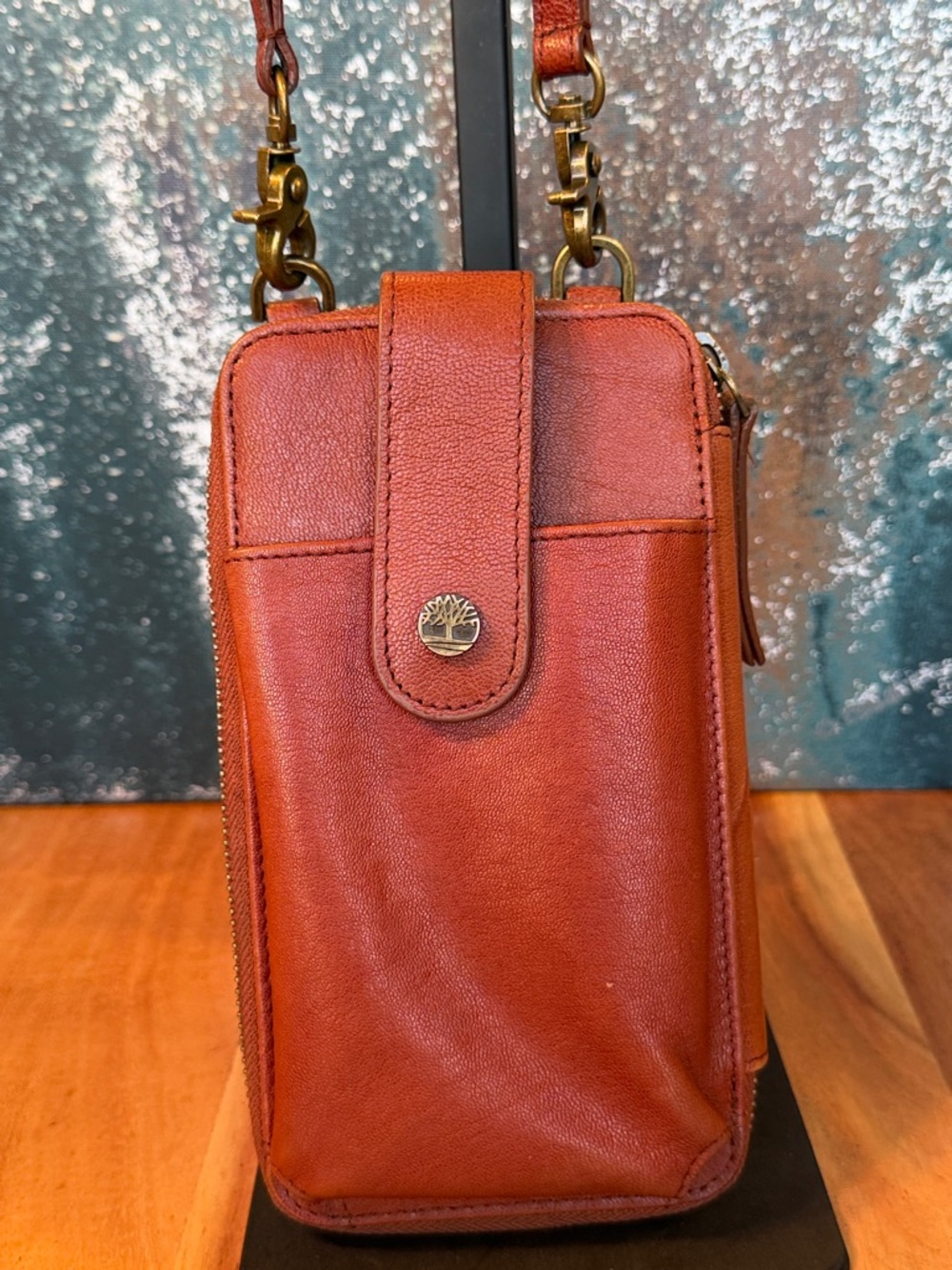 Timberland Minimalist Leather Phone Crossbody Wallet Brown Compact (GUC) - Picture 4 of 17